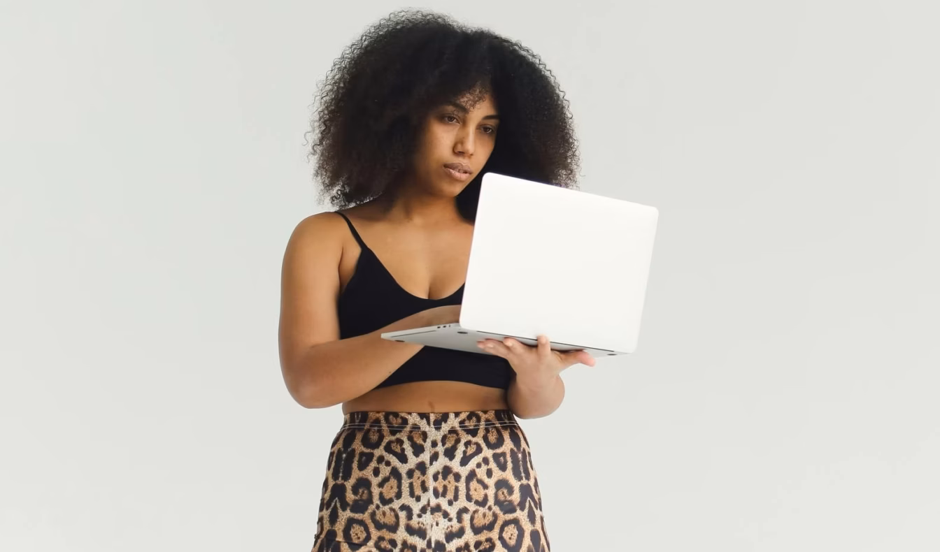 Yoga user searching for studio software alternatives to acuity